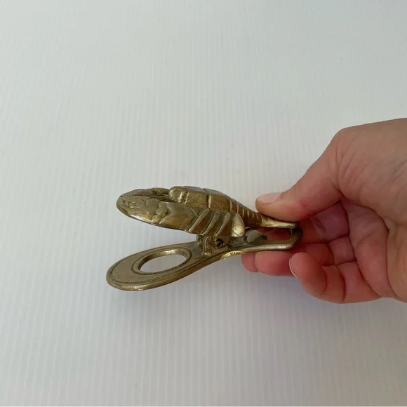 Vintage Brass Lobster Crayfish Paper Letter Clip Clasp - Picture 7 of 7